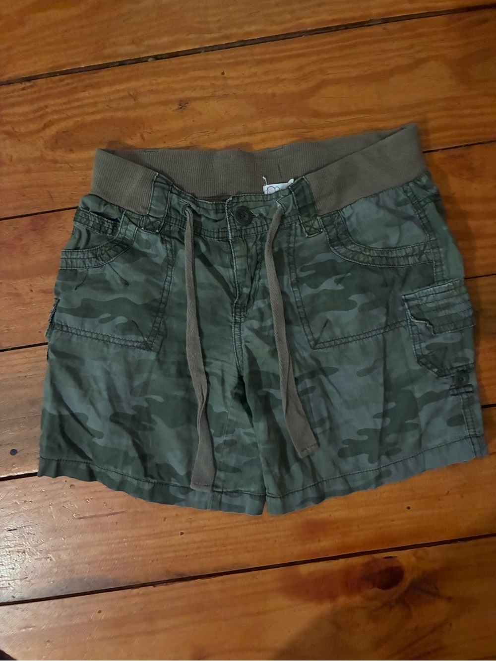 OP Y2K Women's Camo Cargo Shorts - Size 5 Drawstring